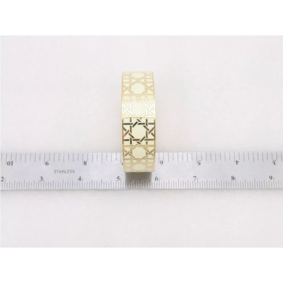 Kate Spade Shoot the Breeze Cream White Gold Enamel Hinged Bangle Bracelet 1181 - Picture 7 of 11